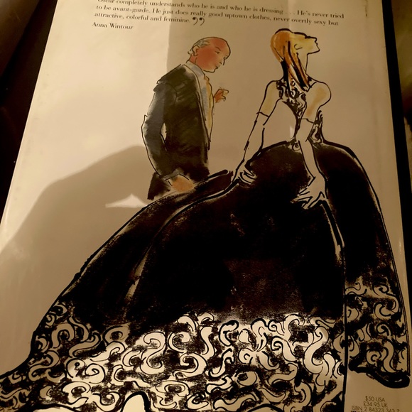 The book on Oscar De La Renta. Incredible photos with great information. - Picture 1 of 3